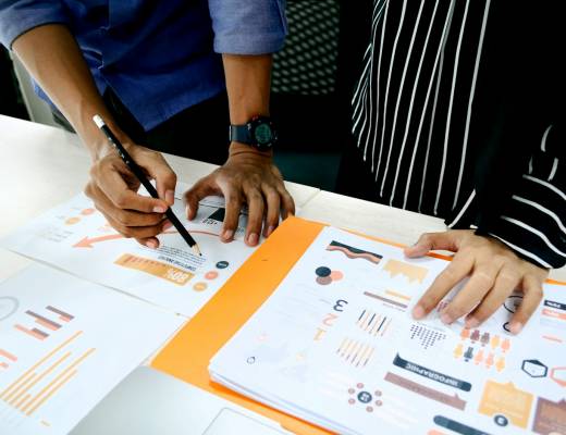 Analysts Take Contrarian Position Against Recent Market Downgrade