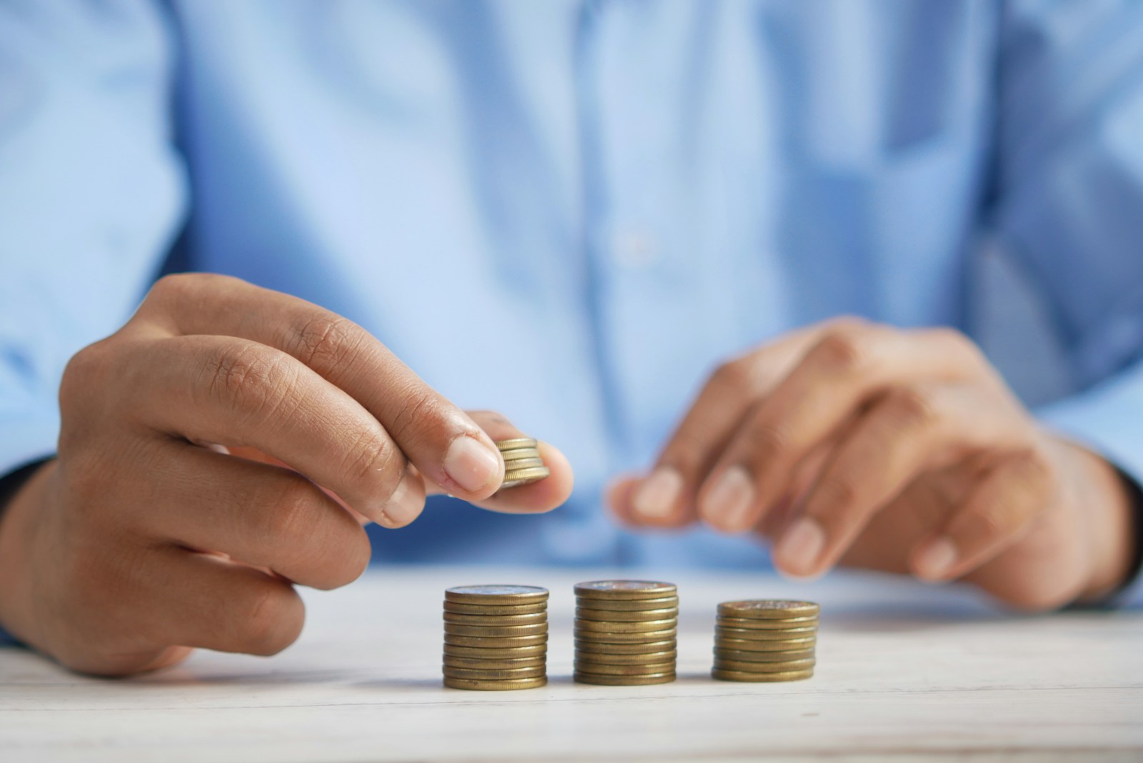 Arnolds Unveil $4 Trillion US Savings Plan