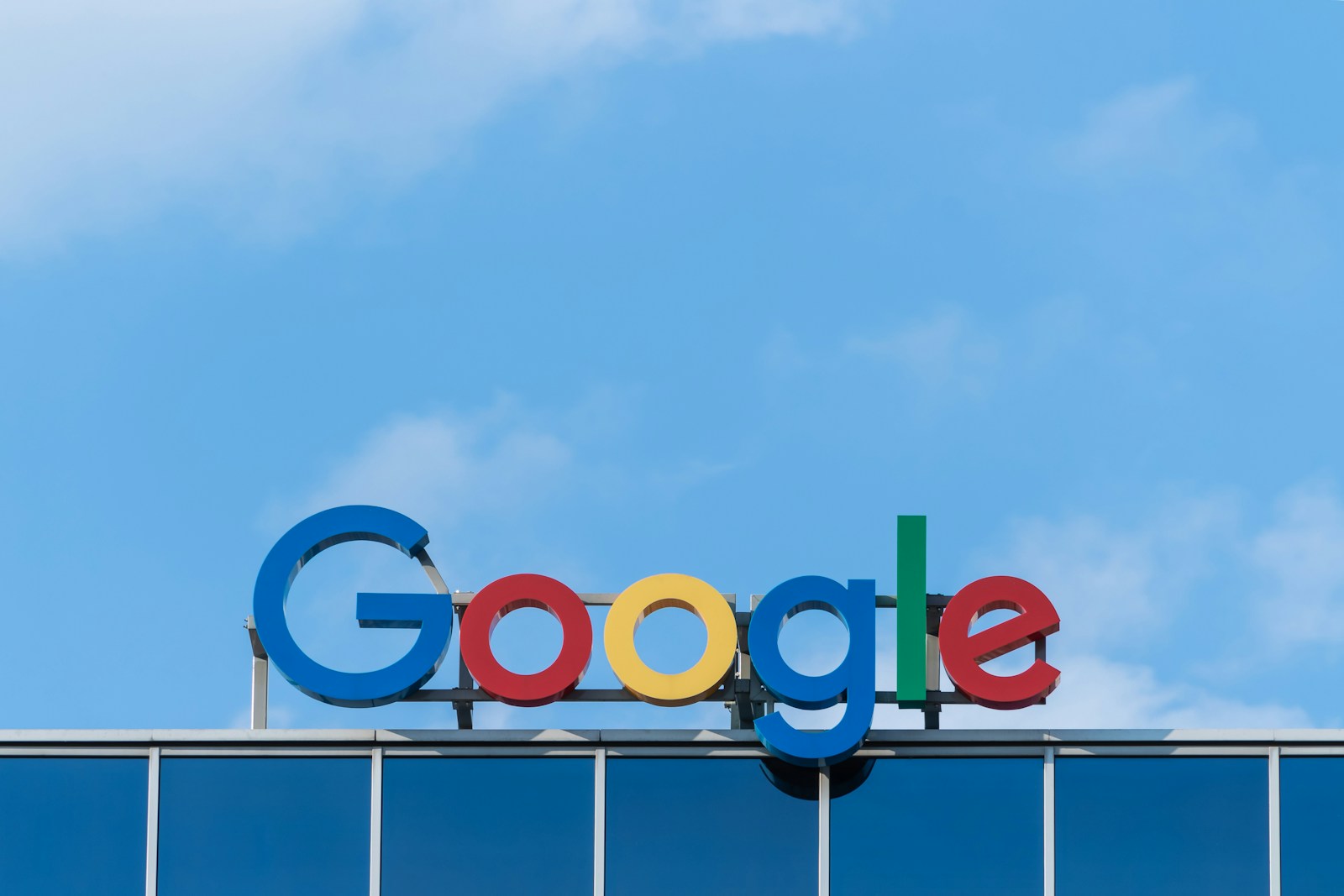 Google CEO Sundar Pichai Joins Billionaire Club