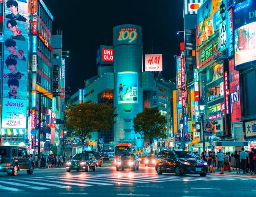 Japan's Core Inflation Exceeds Economist Forecasts