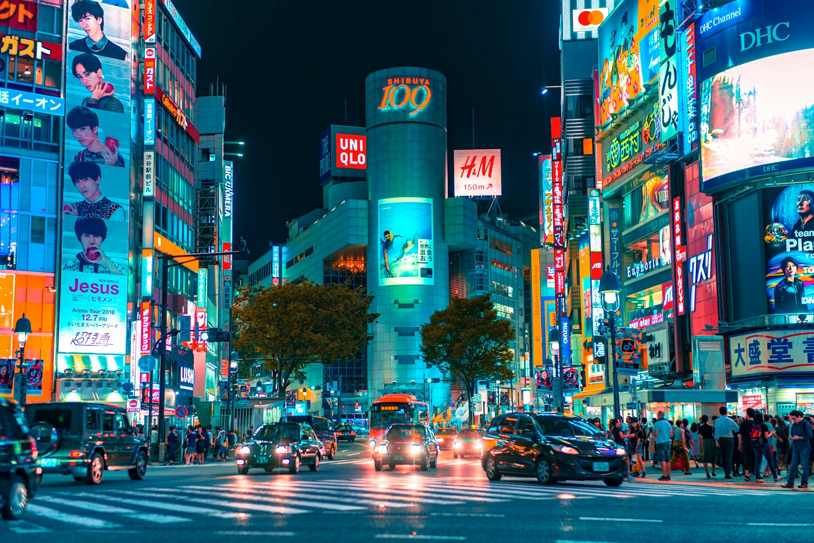 Japan's Core Inflation Exceeds Economist Forecasts