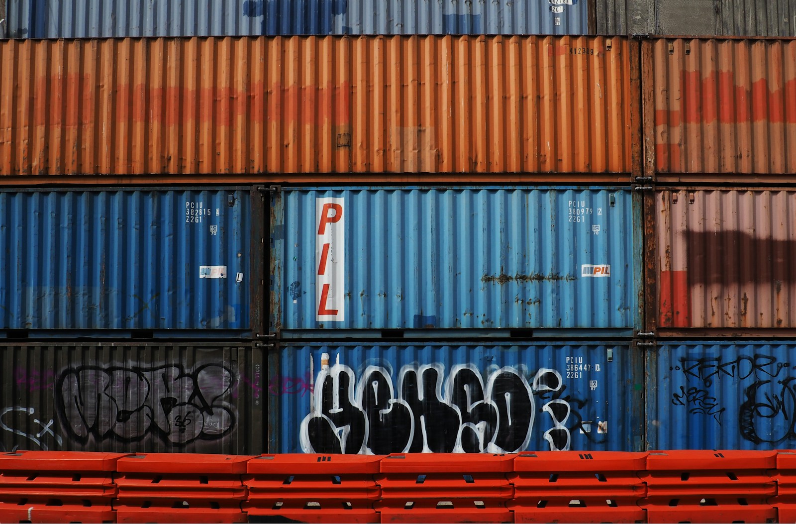 Mexican Businesses Seek New Solutions Amid 50% US Tariff Impact