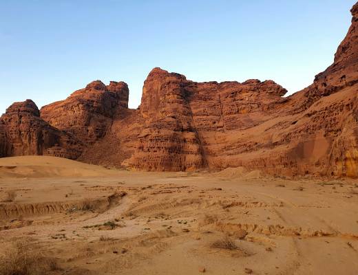 Saudi Arabia Operates Over 230 Drilling Rigs, Reports Baker Hughes