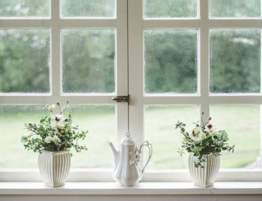 Window Coverage: Home Warranties vs. Alternative Insurance Options