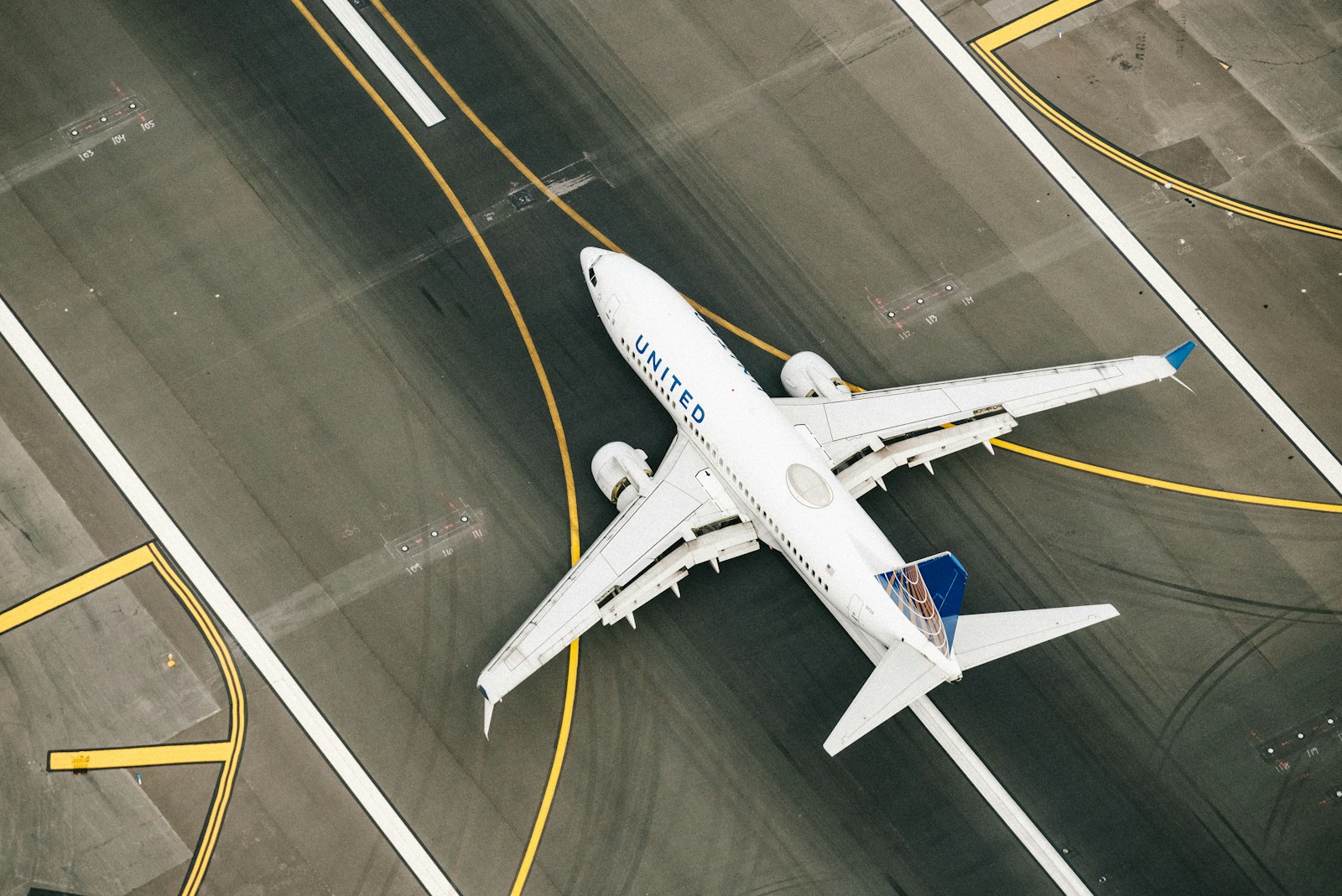 Airlines Warn SAF Supply Limits Decarbonization