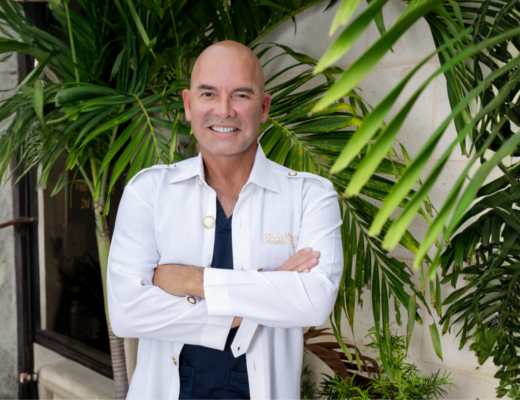 Image of Dr. Constantino Mendieta; peptide therapy